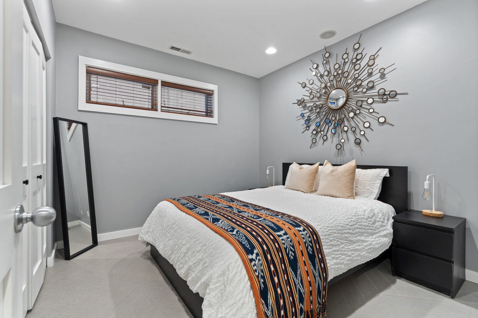 1461 W Grand Avenue Unit: 1