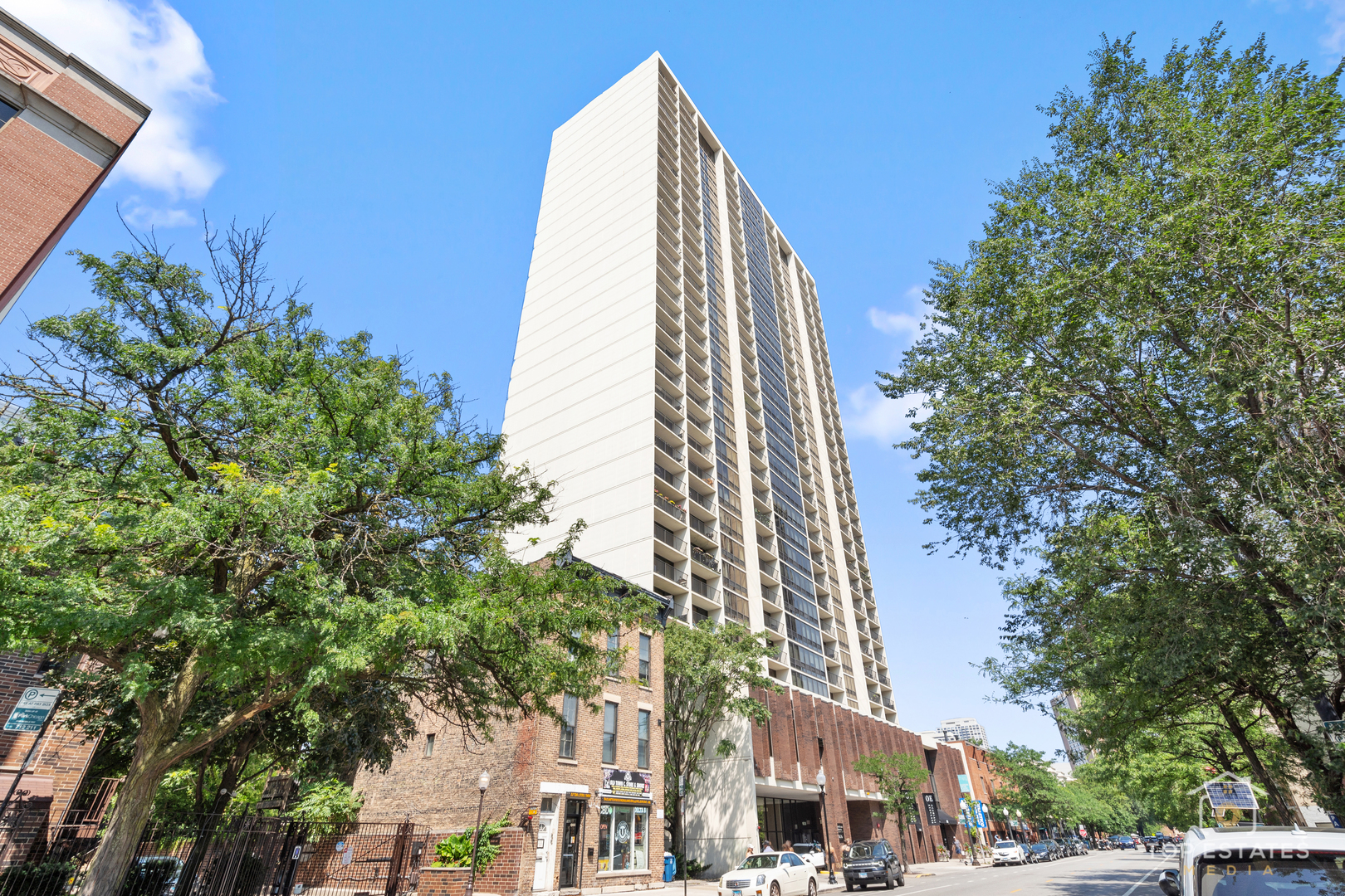 1636 N Wells Street Unit: 2602