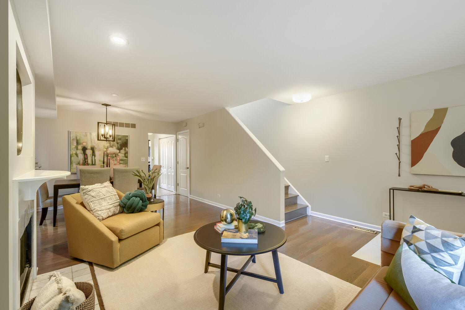 2048 W Huron Street