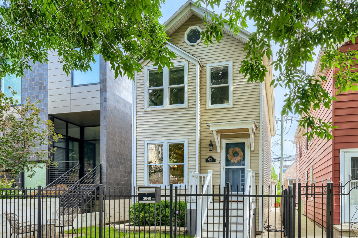 2048 W Huron Street