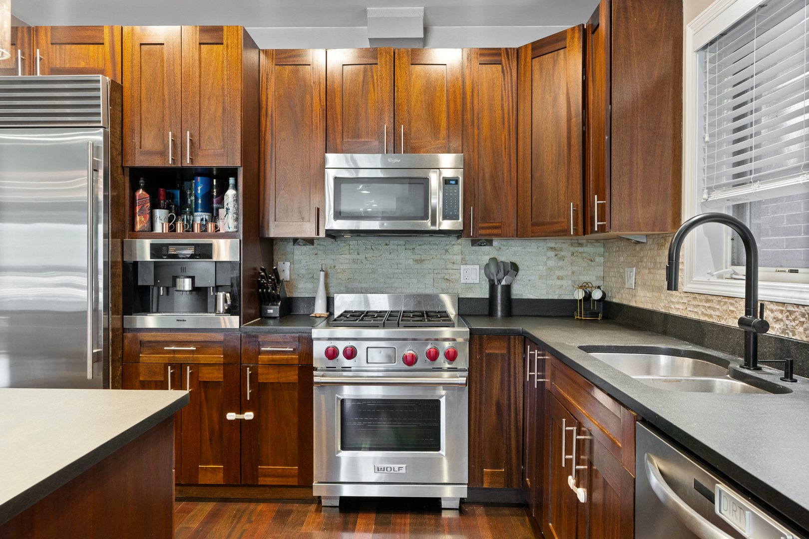 1461 W Grand Avenue Unit: 1