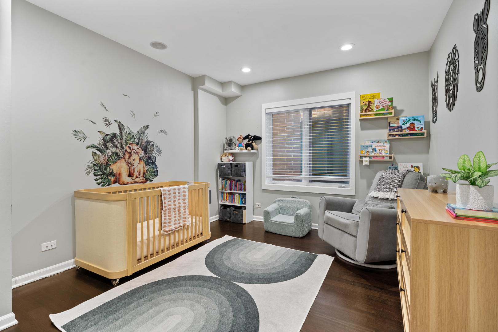 1461 W Grand Avenue Unit: 1