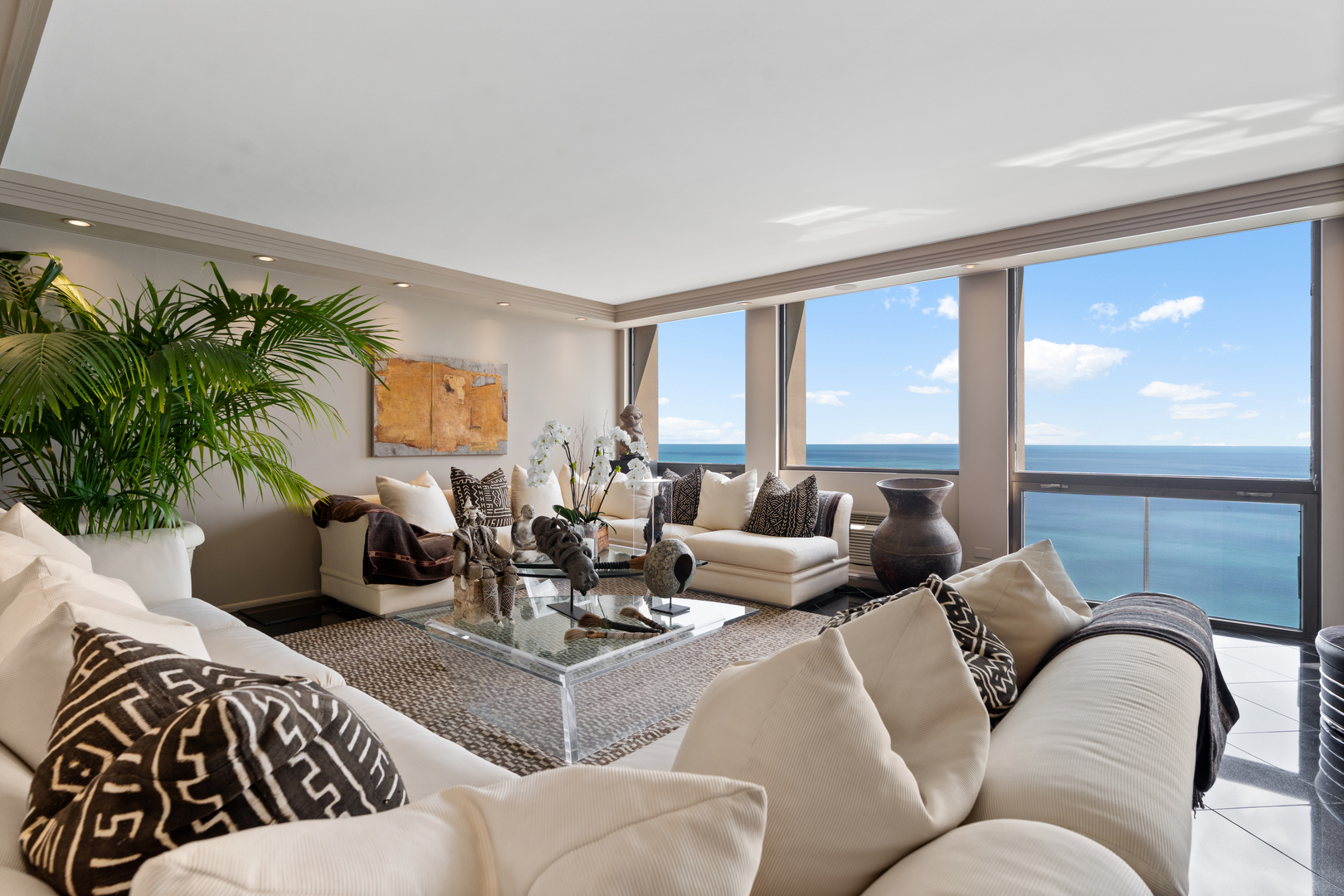 1240 N Lake Shore Drive Unit: 22A