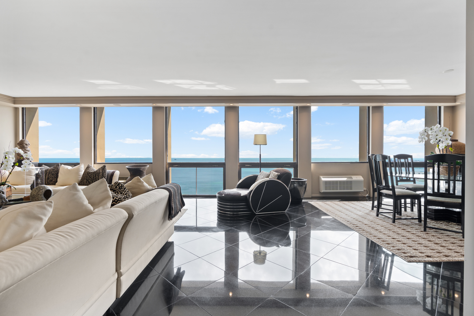 1240 N Lake Shore Drive Unit: 22A