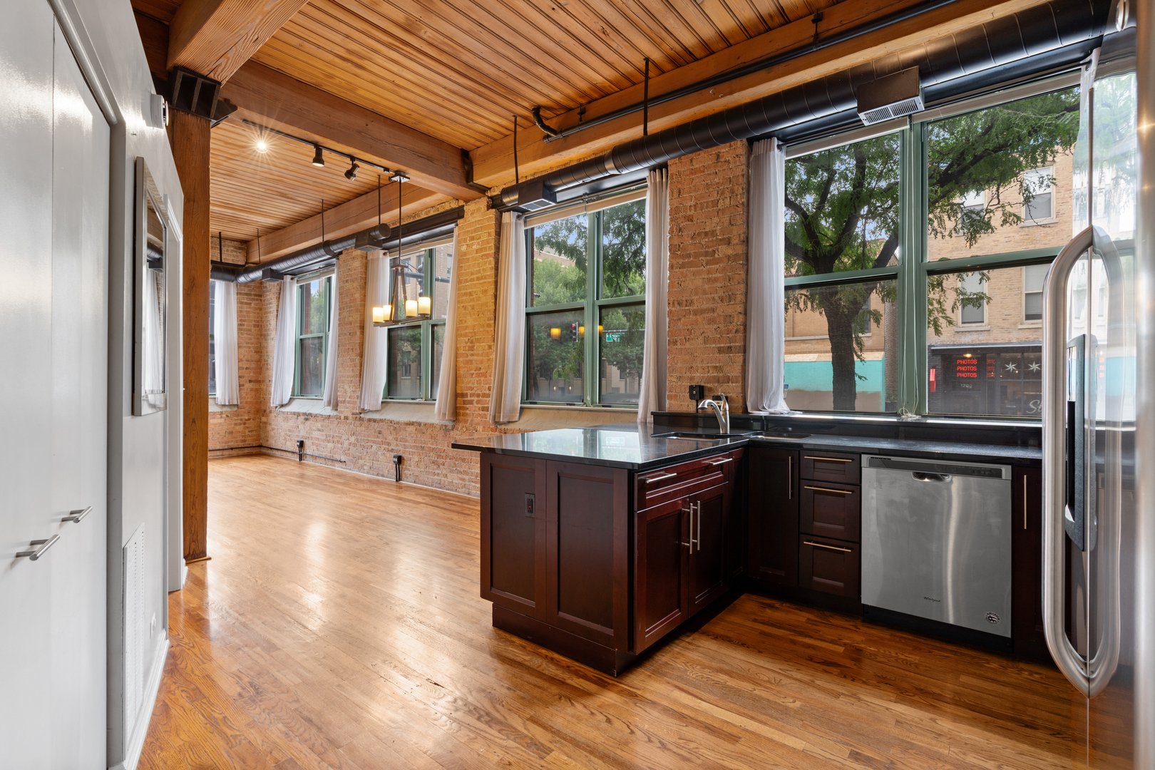 1701 N Damen Avenue Unit: 101