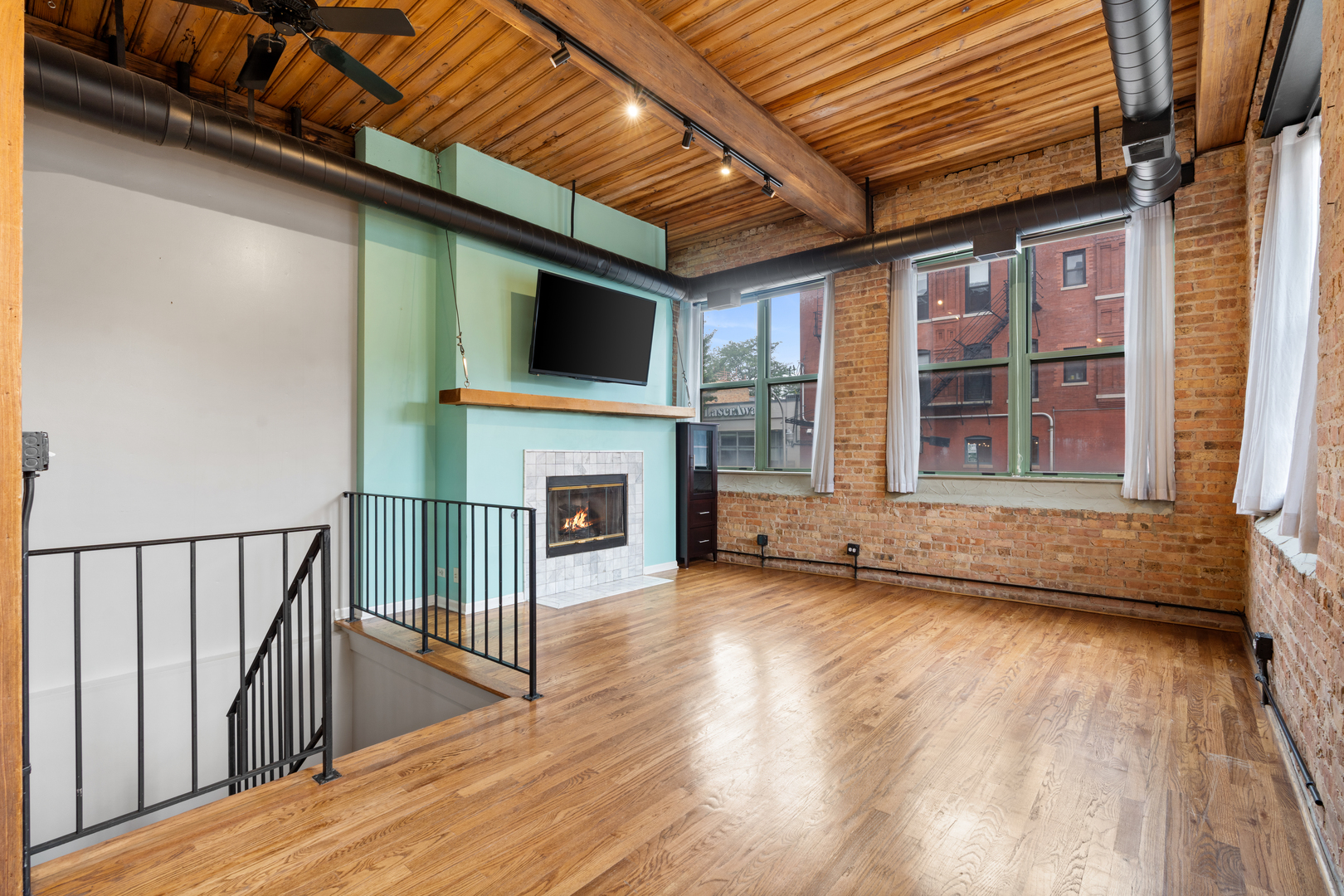 1701 N Damen Avenue Unit: 101
