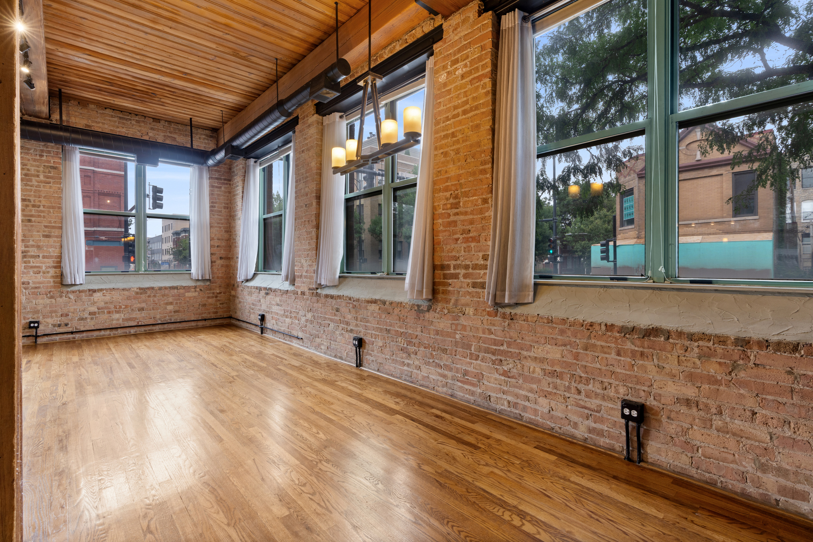 1701 N Damen Avenue Unit: 101