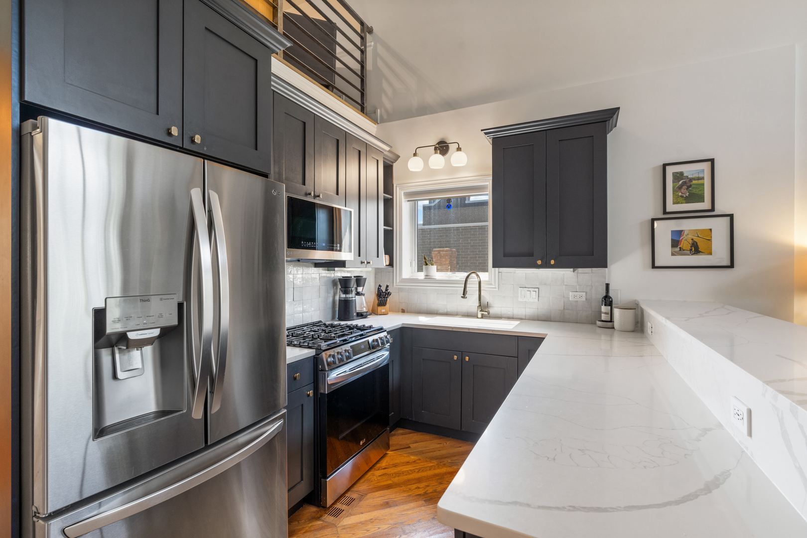 1947 W Erie Street Unit: 3