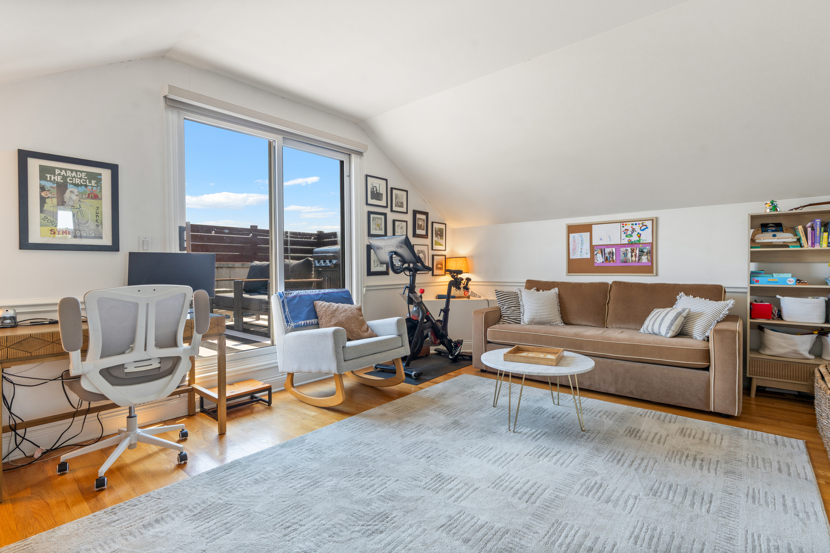 1947 W Erie Street Unit: 3