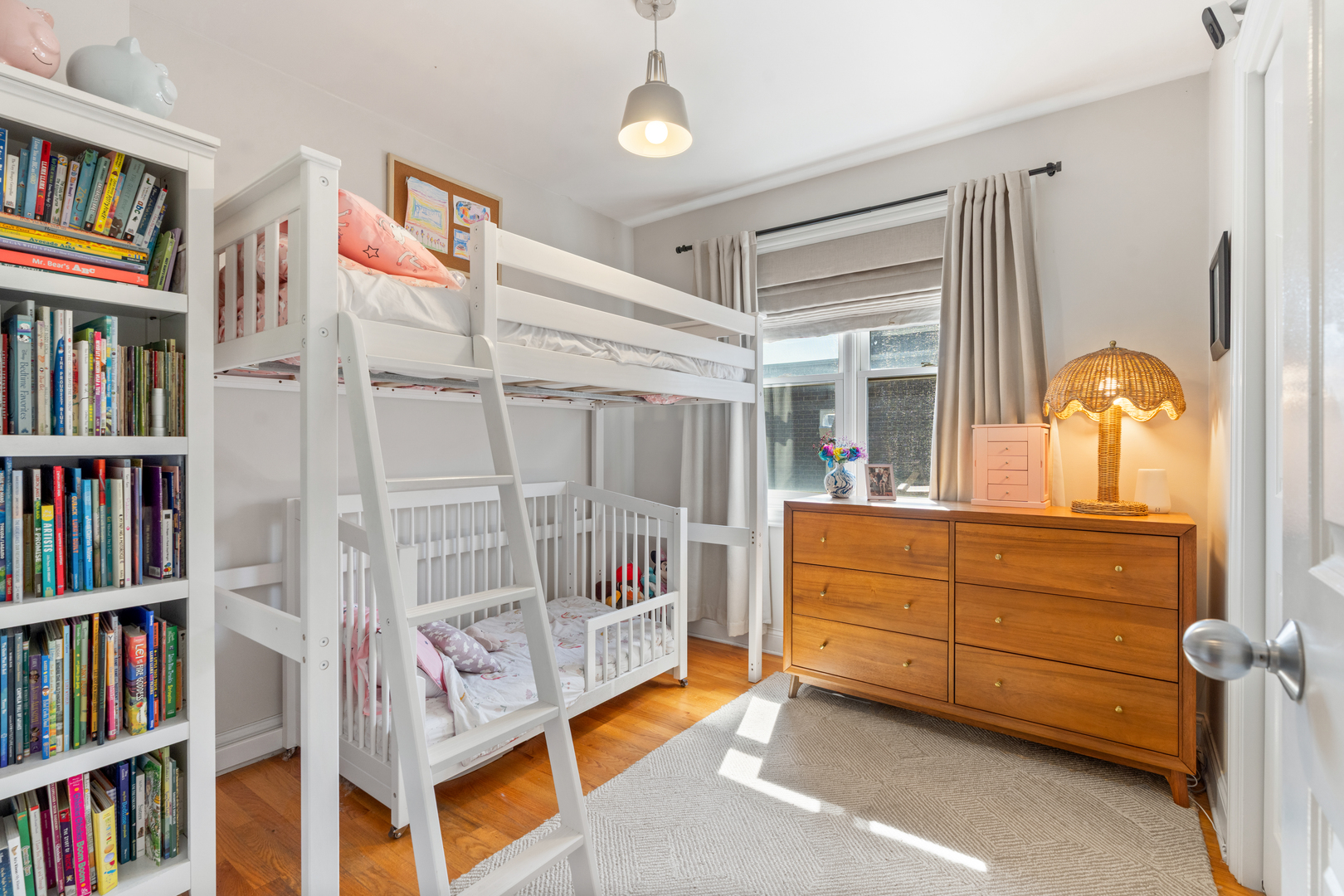 1947 W Erie Street Unit: 3