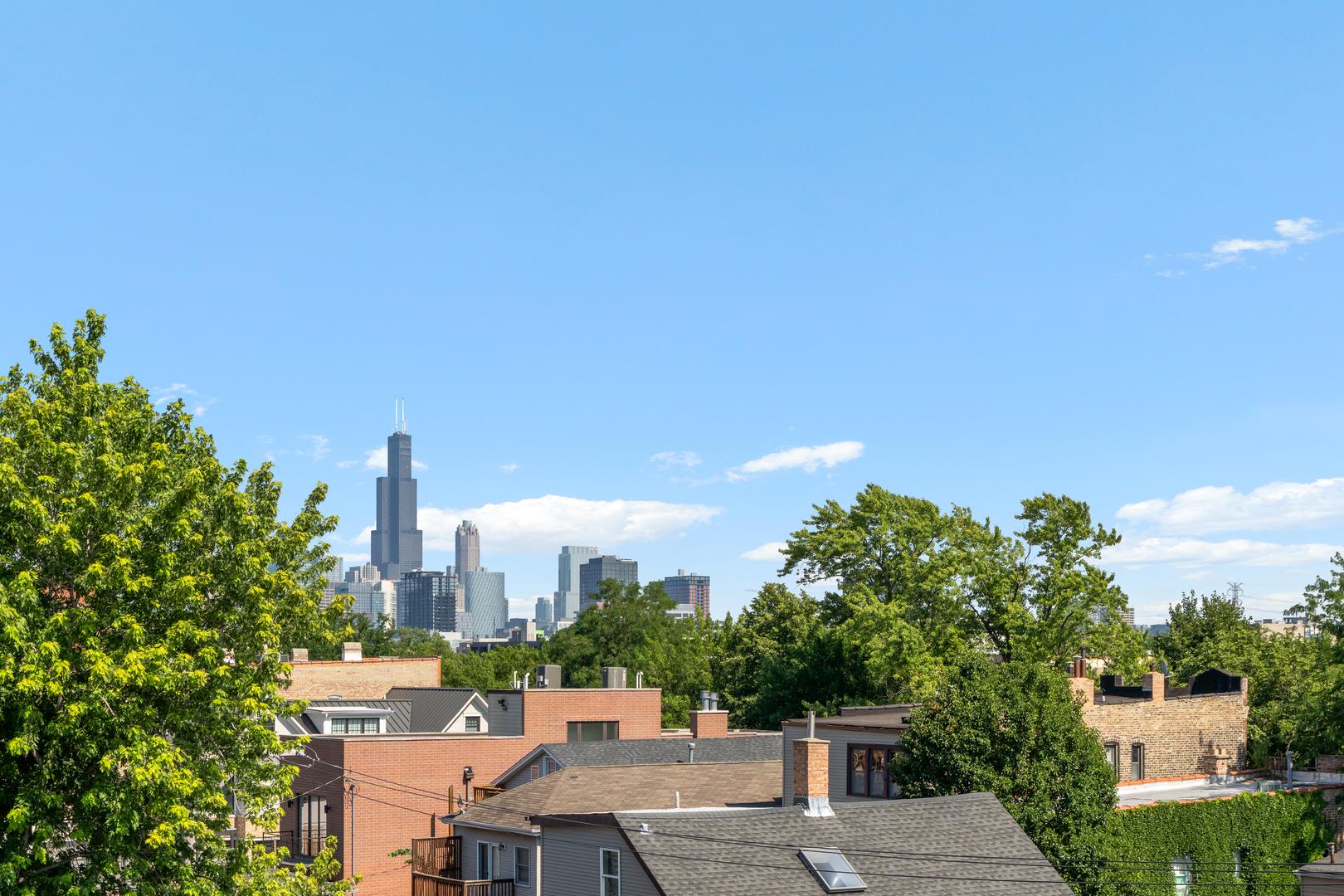 1947 W Erie Street Unit: 3