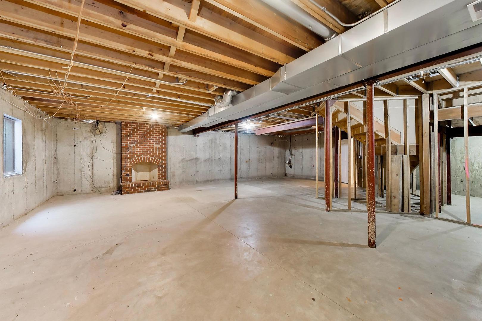 1111 Compass Court