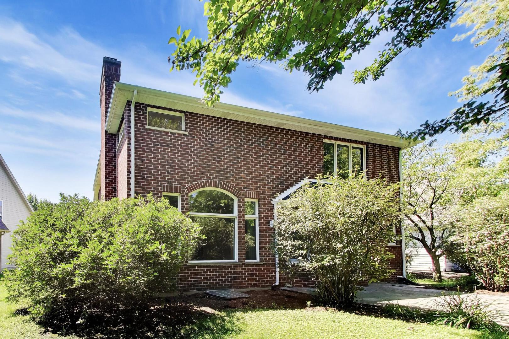 1111 Compass Court