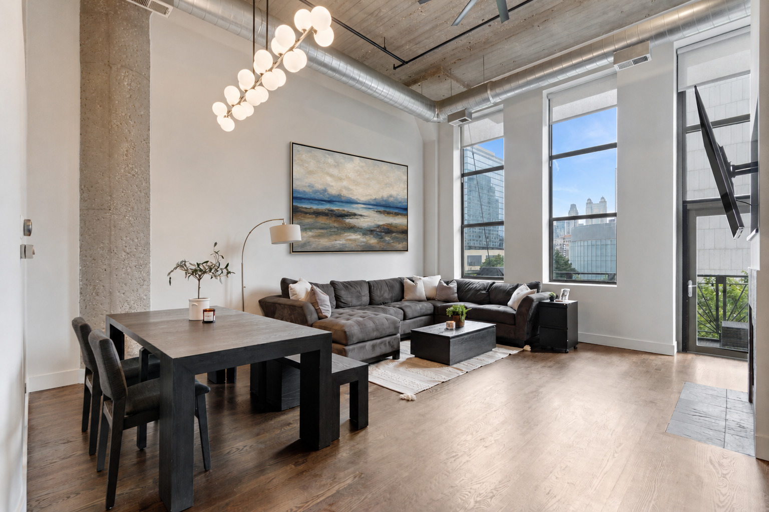 758 N Larrabee Street Unit: 319