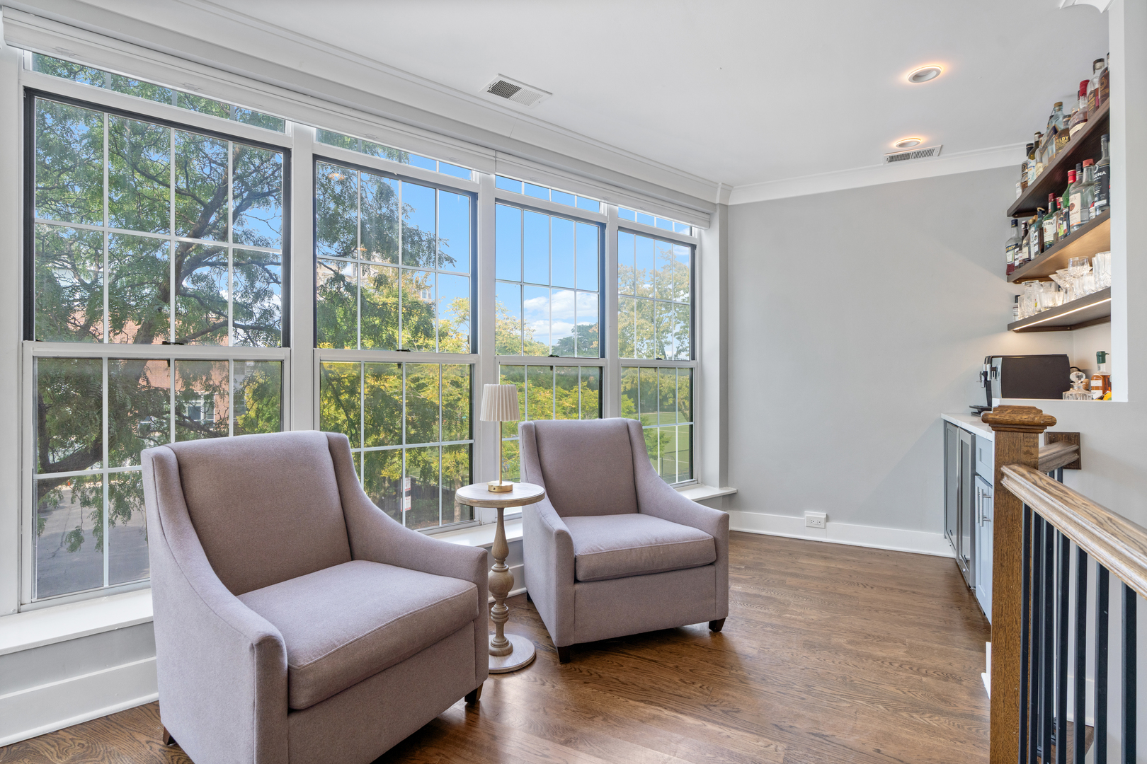 339 W Webster Avenue Unit: 1A