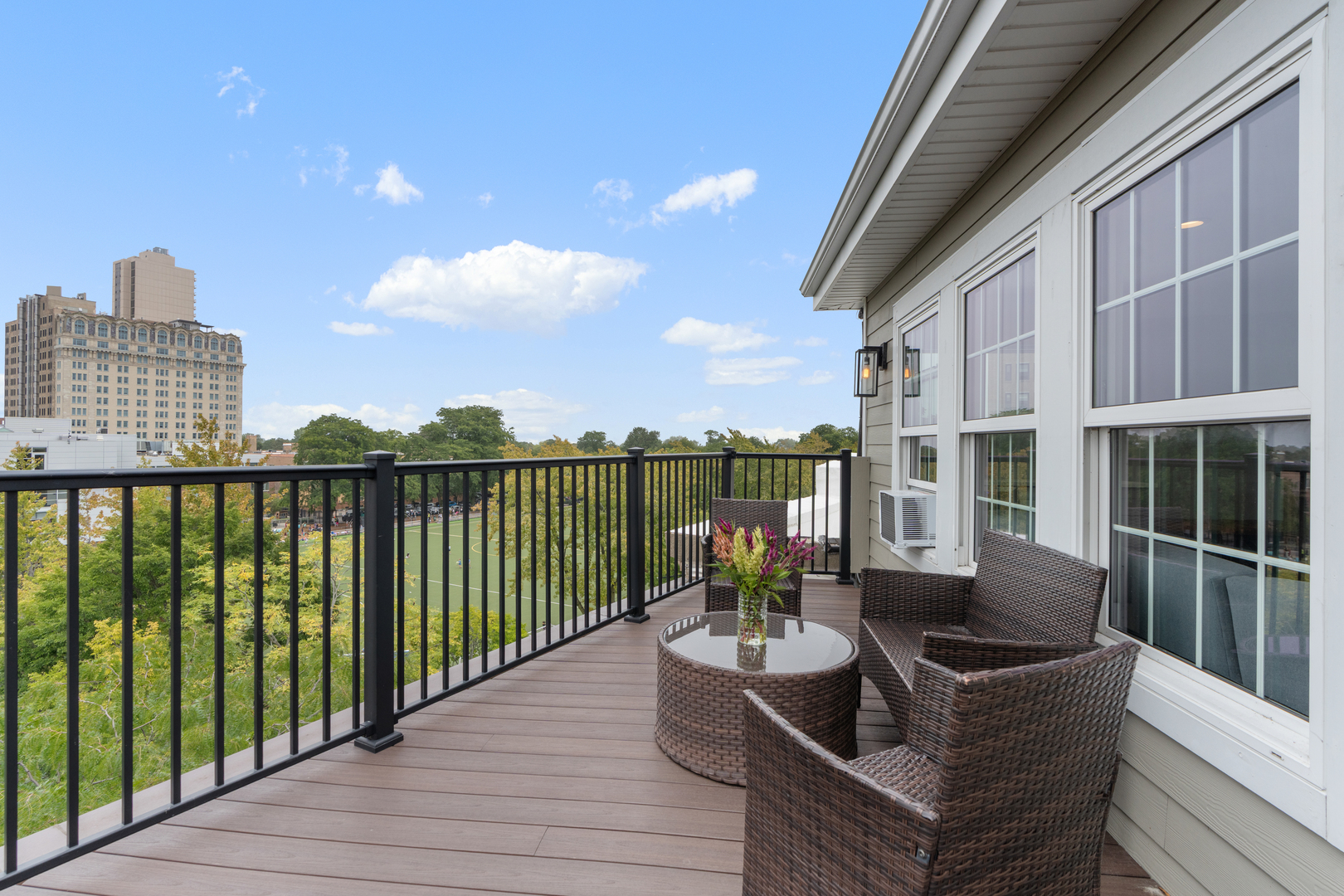 339 W Webster Avenue Unit: 1A