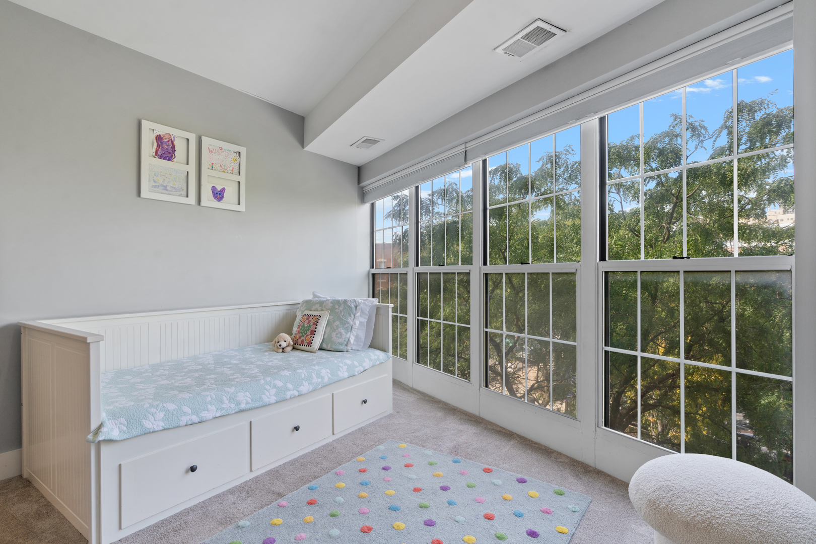339 W Webster Avenue Unit: 1A