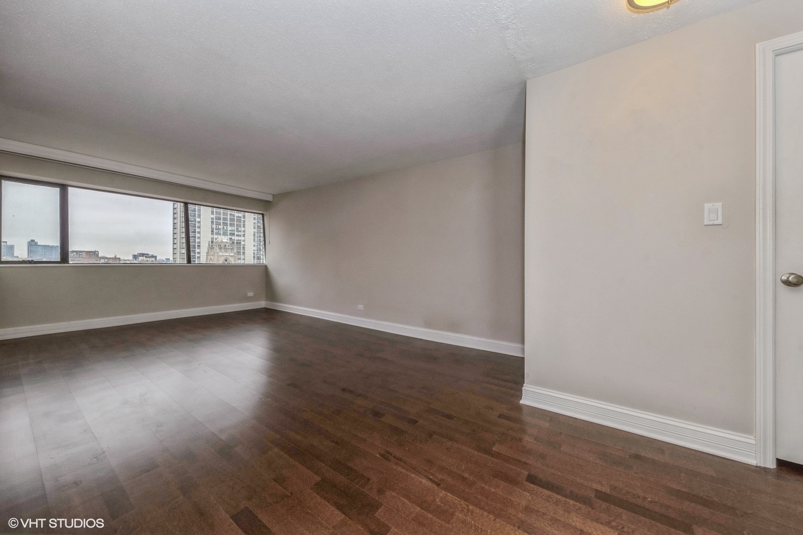 1415 N Dearborn Street Unit: 9A
