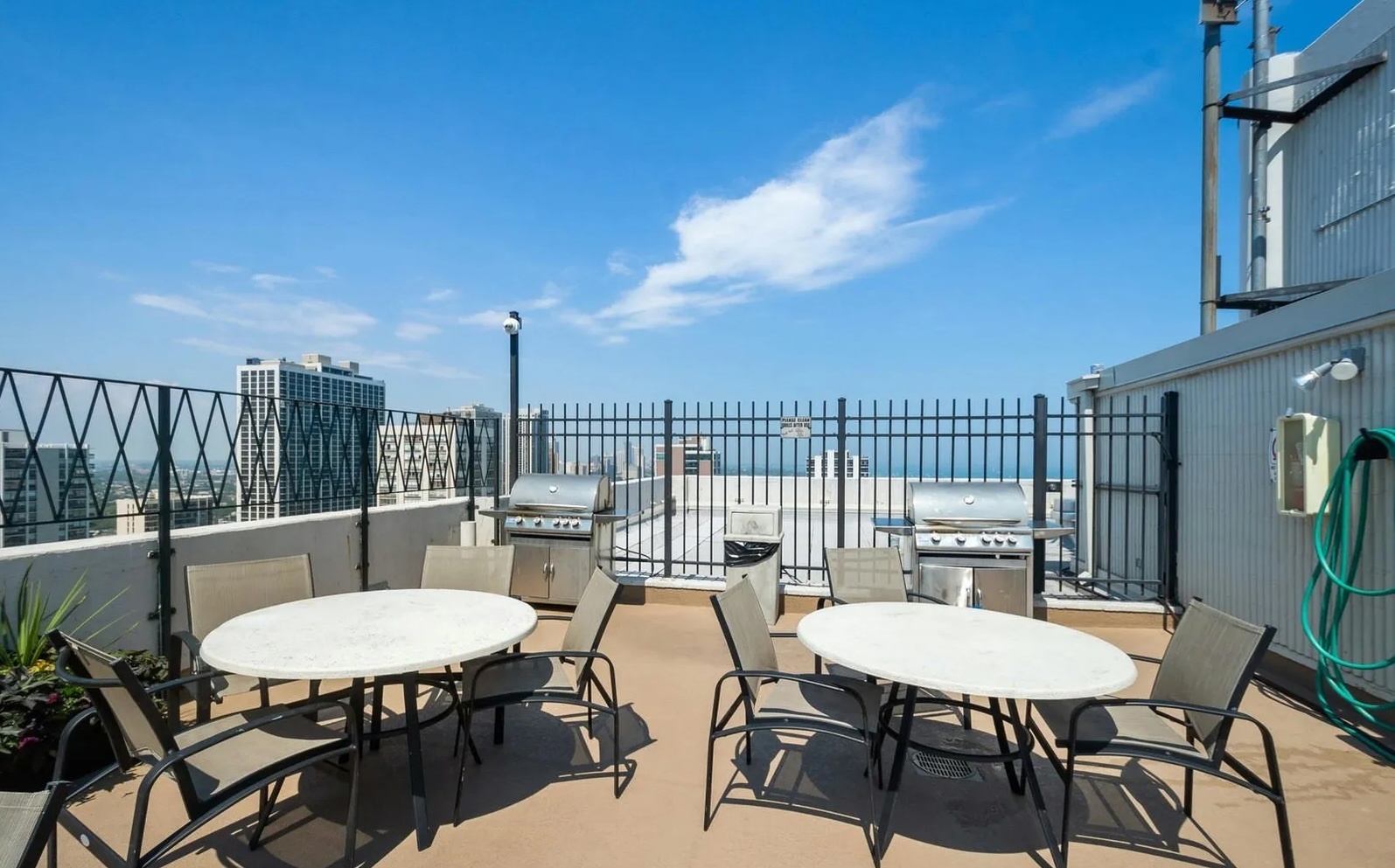 1415 N Dearborn Street Unit: 9A