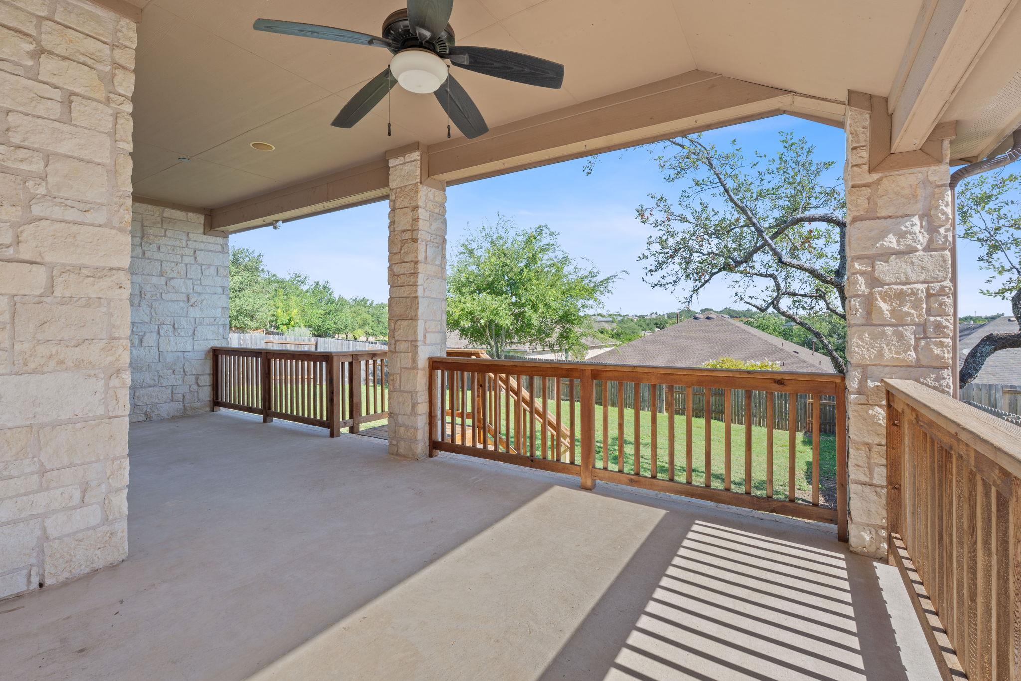 521 Manchester LN
