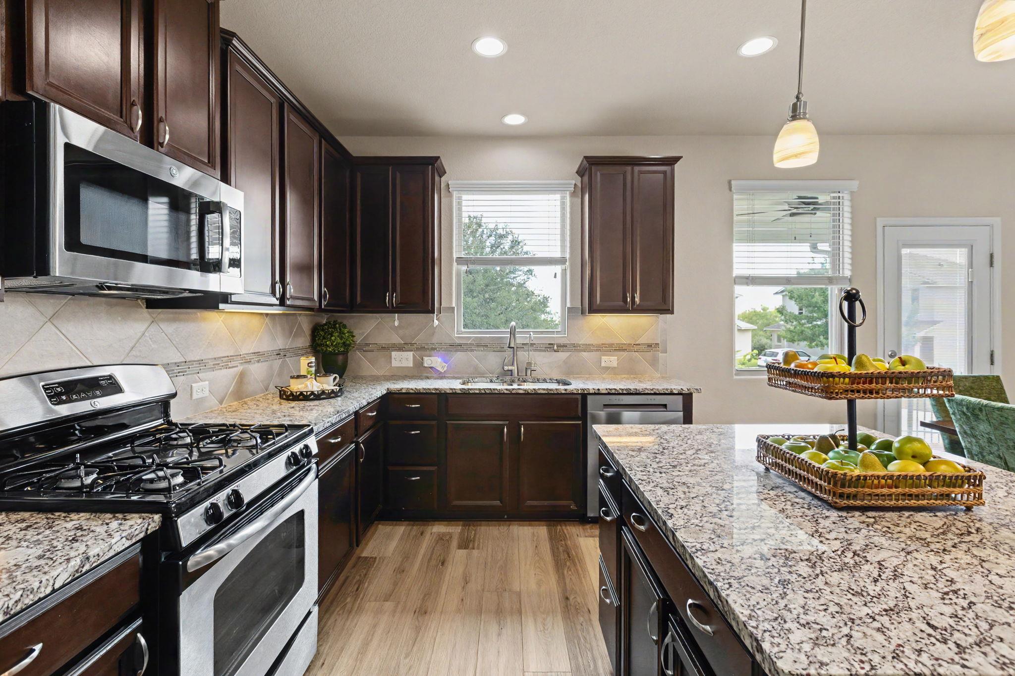 7424 Sunset Heights CIR # 26 Unit: F-26