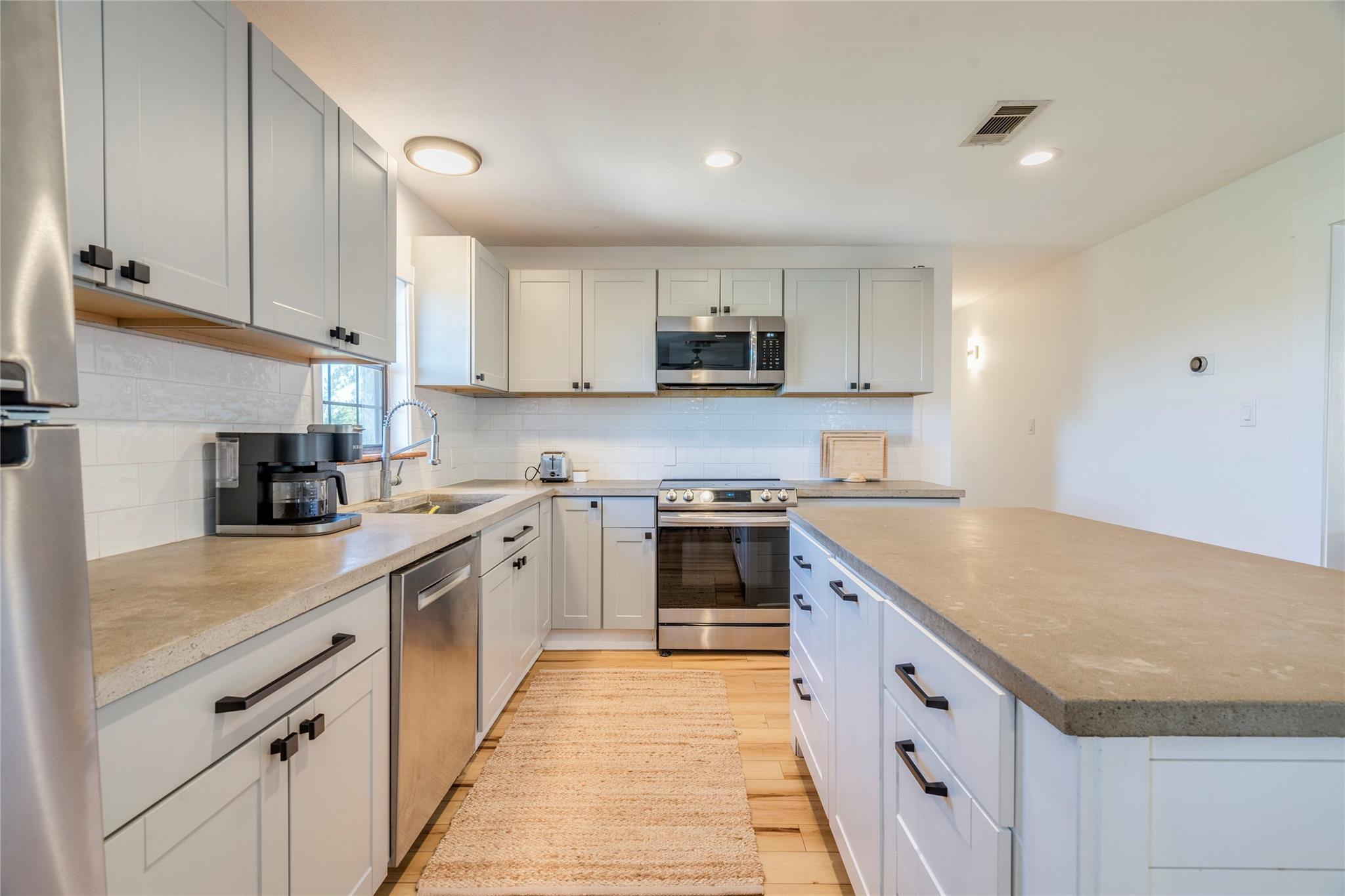 631 Harmon Hills CV