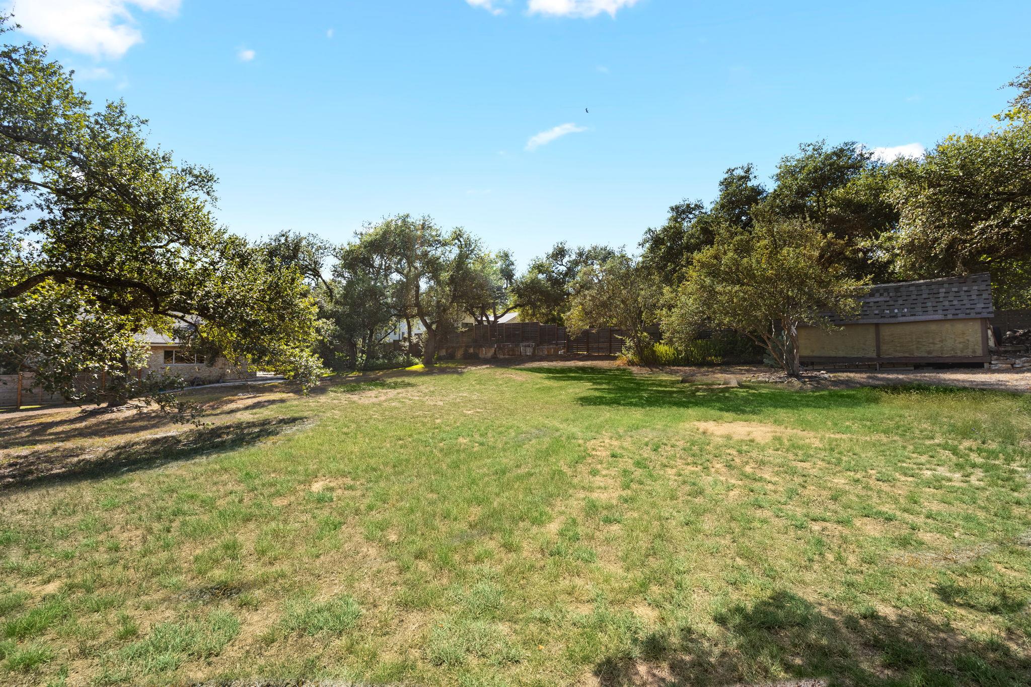 820 Castle Ridge RD