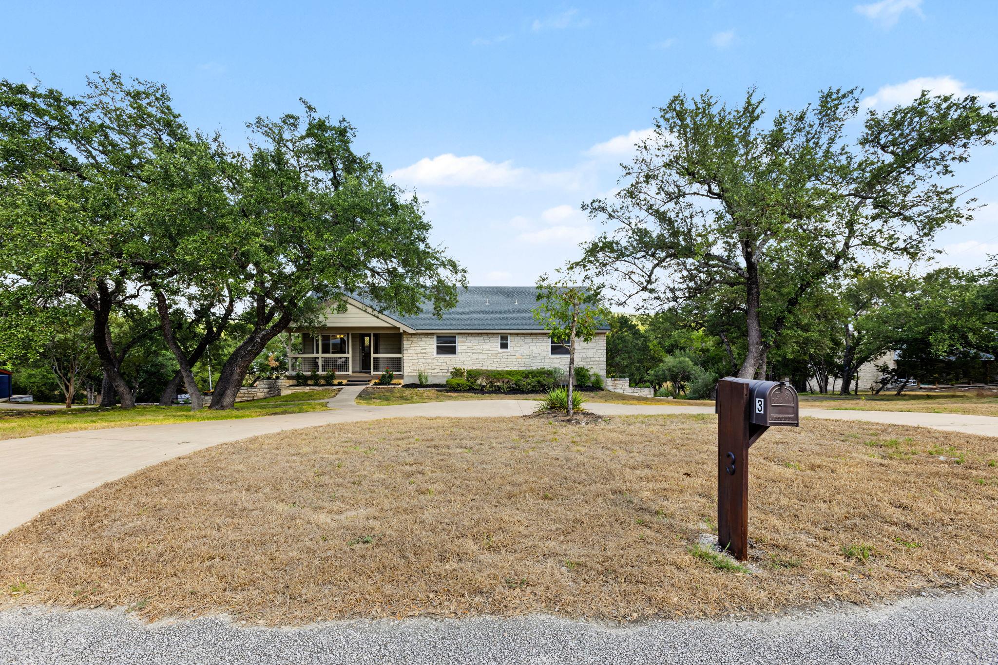 3 Laurel Hill ST