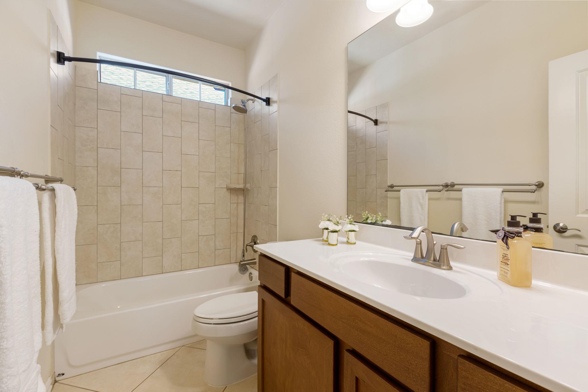 6715 Windrift WAY # 20, Austin Unit: 20