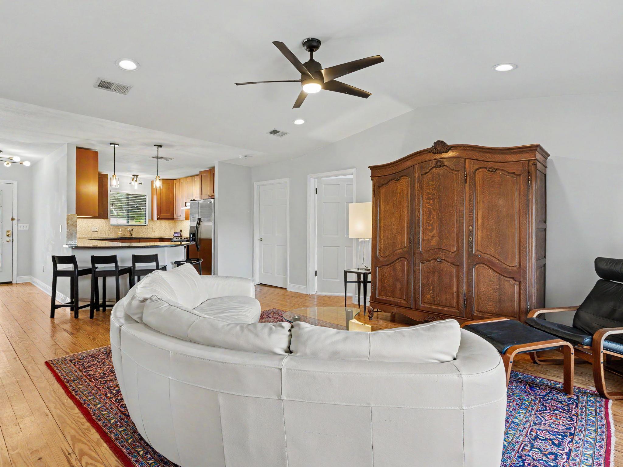 717 Brownlee CIR