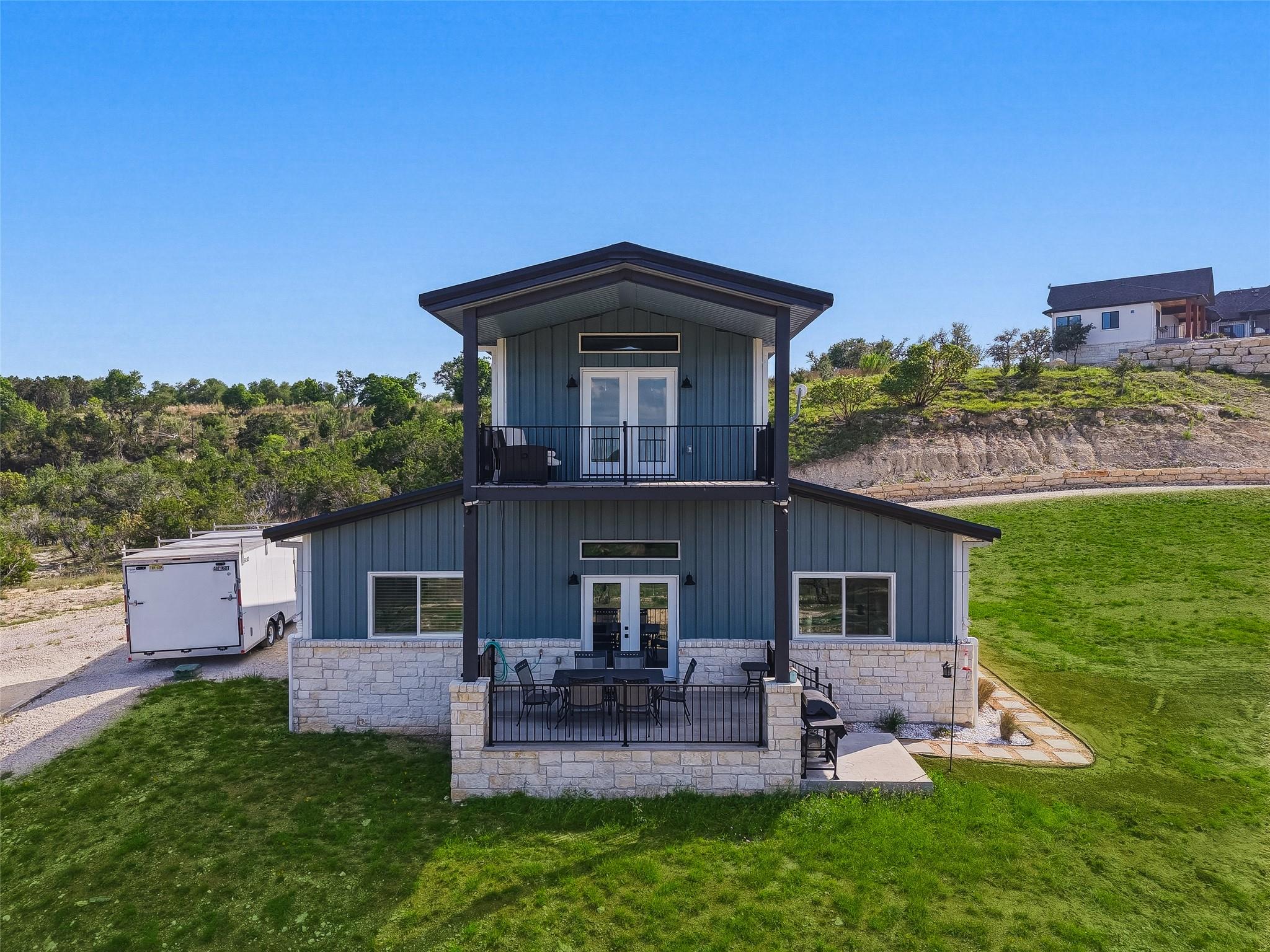 598 Lookout Mountain RD