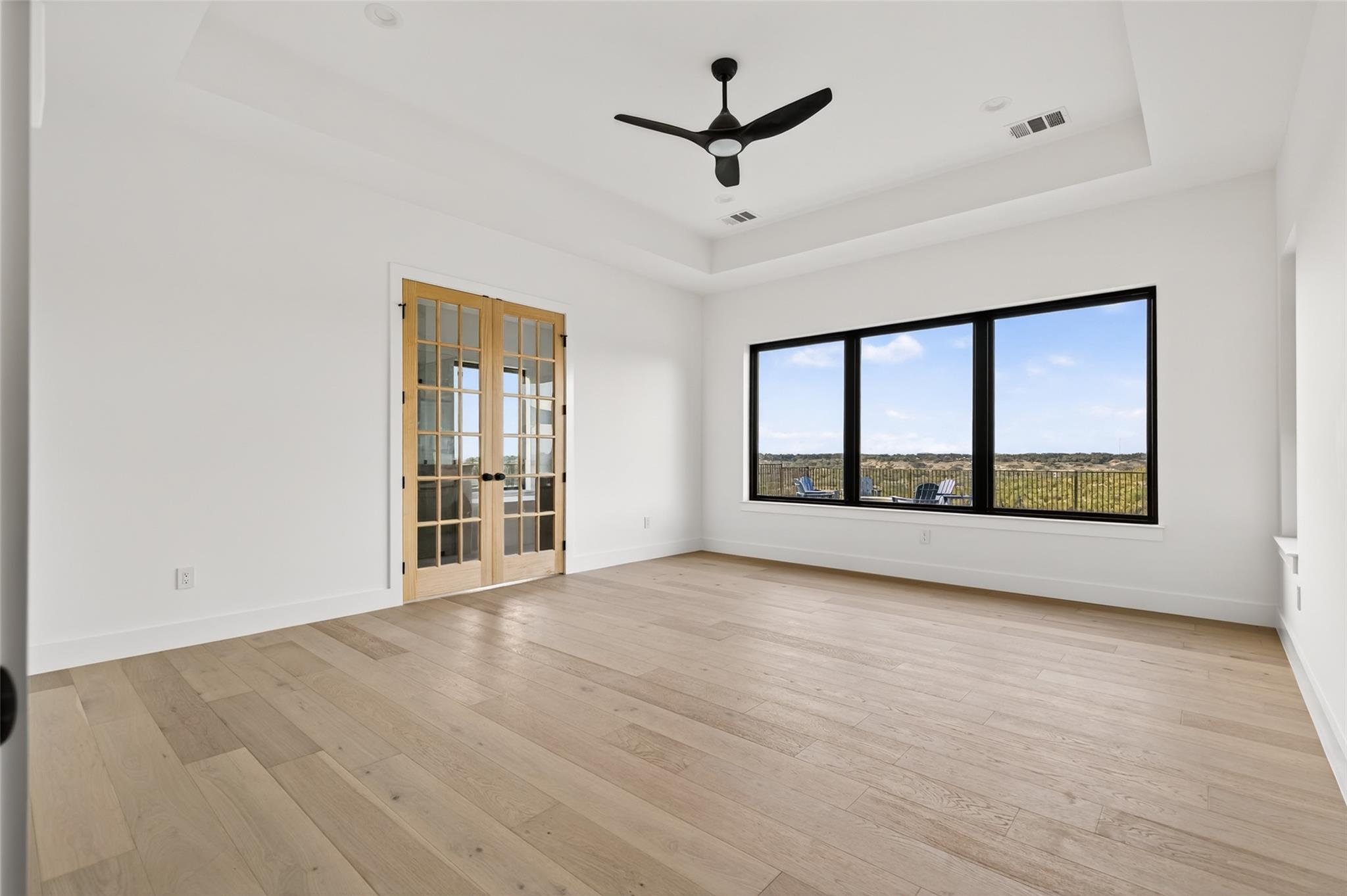 598 Lookout Mountain RD