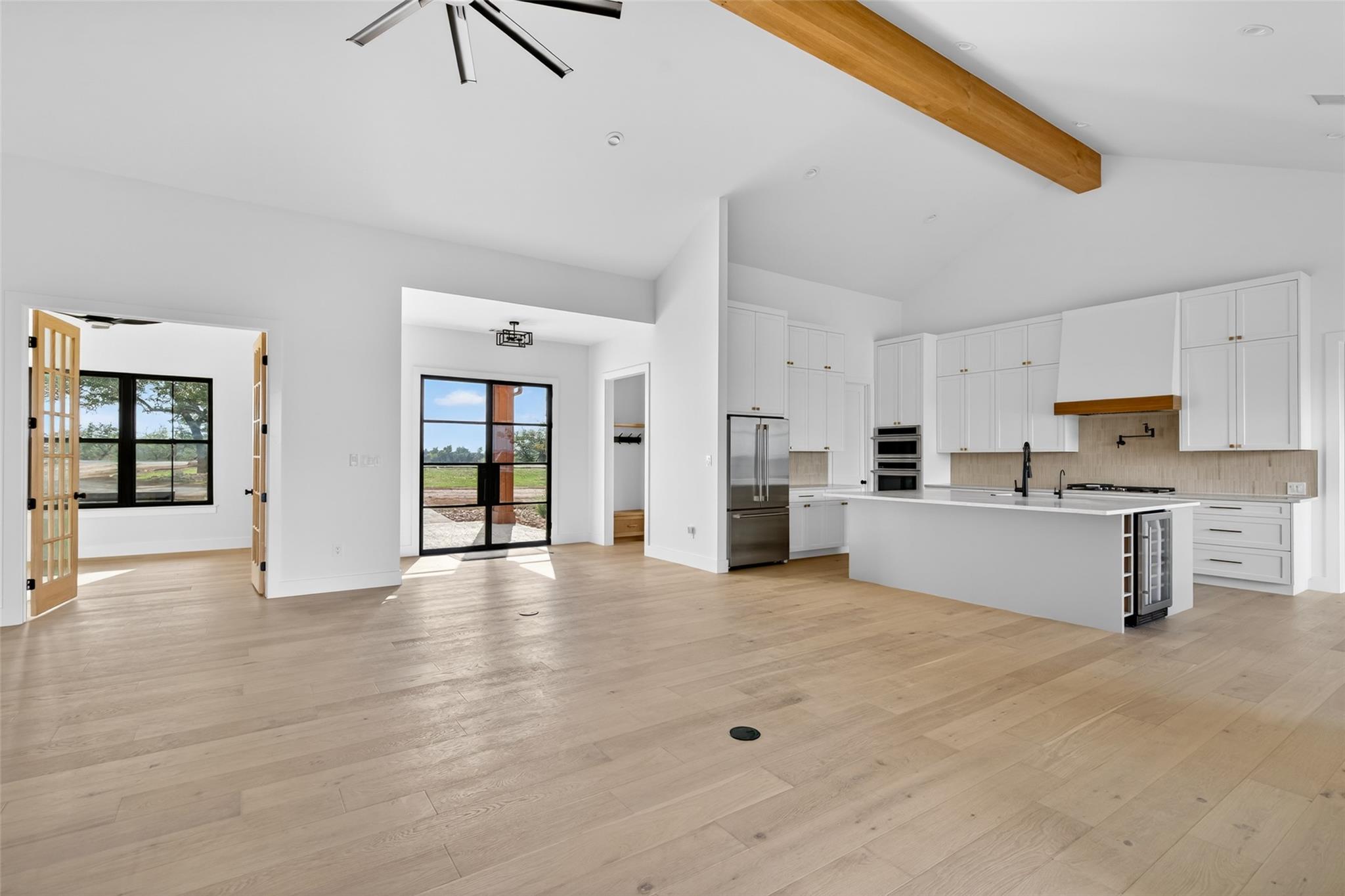598 Lookout Mountain RD
