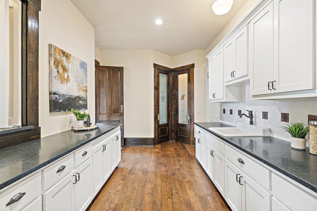 167 Vincas Shadow CT