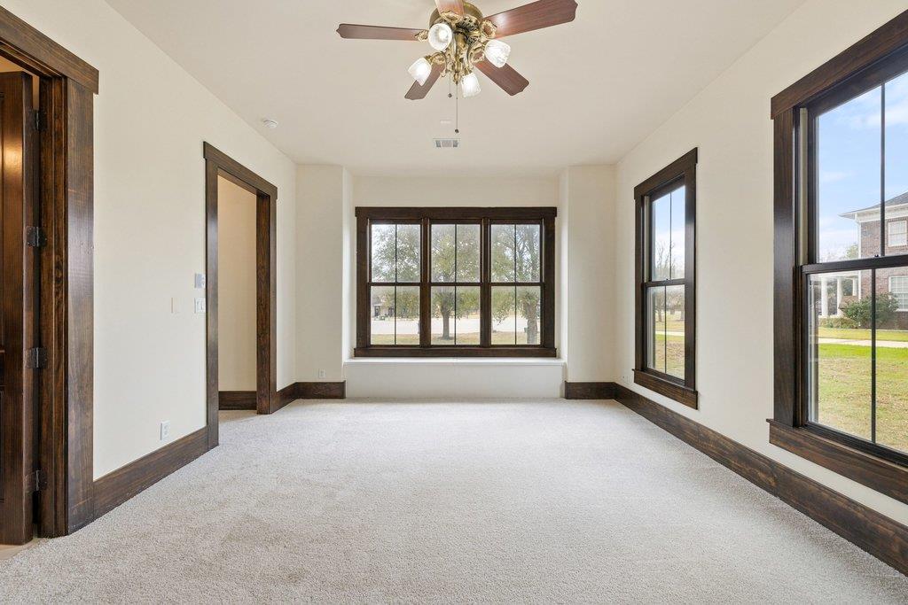 167 Vincas Shadow CT