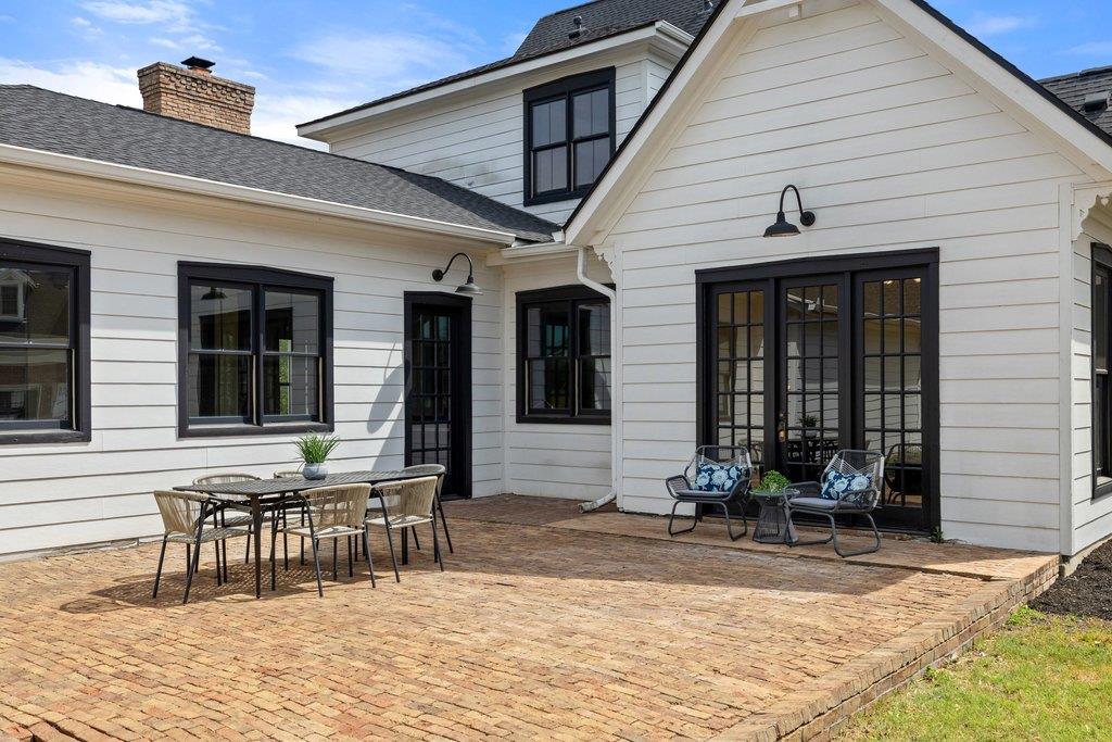 167 Vincas Shadow CT