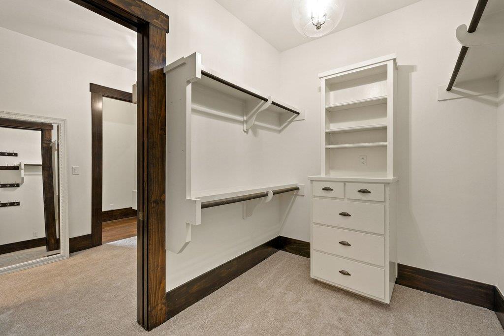 167 Vincas Shadow CT