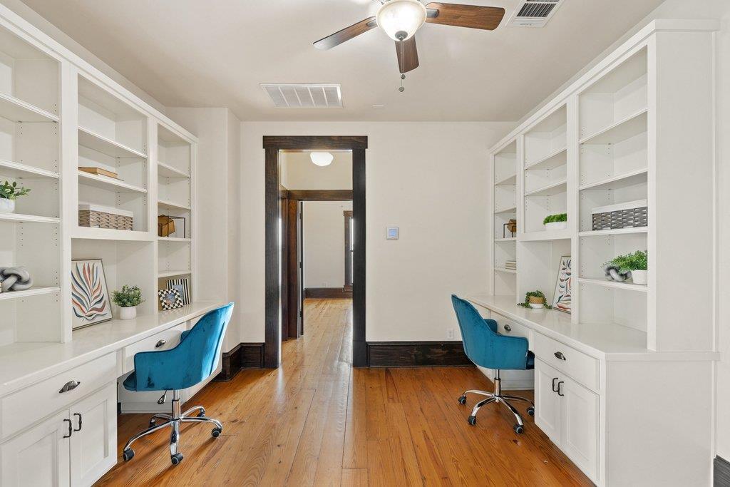 167 Vincas Shadow CT