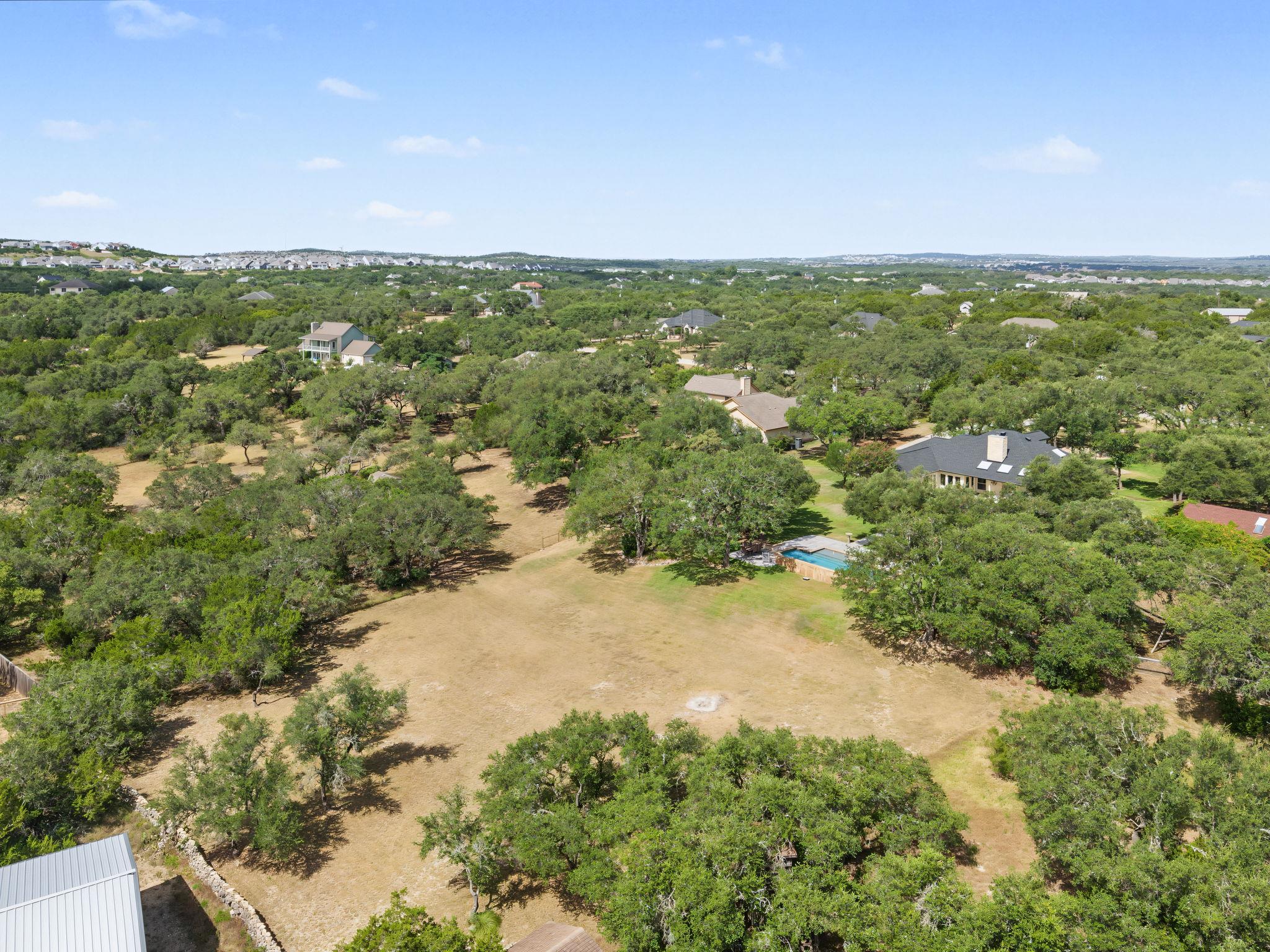 607 Bending Oak DR