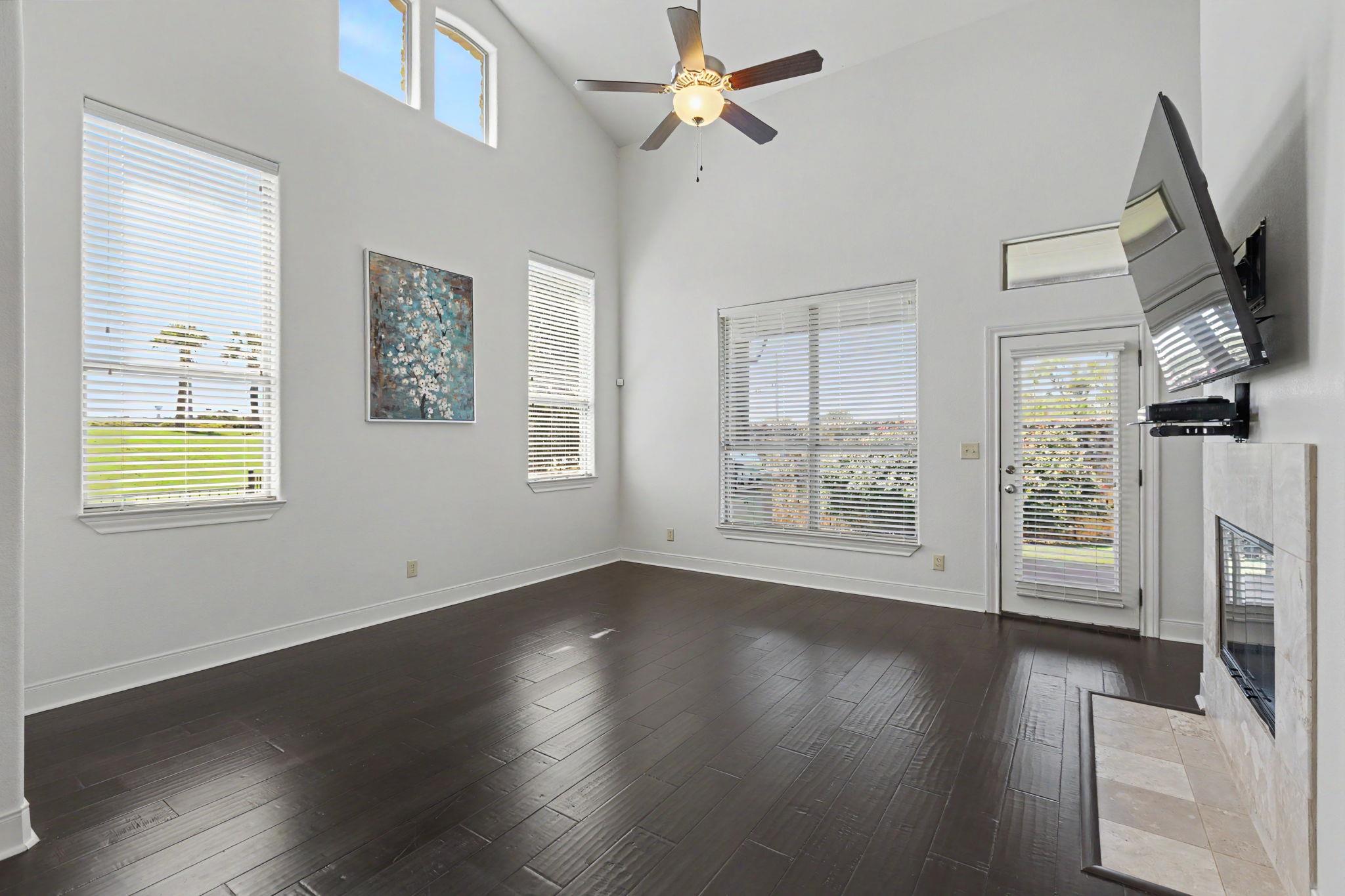108 Milan CT