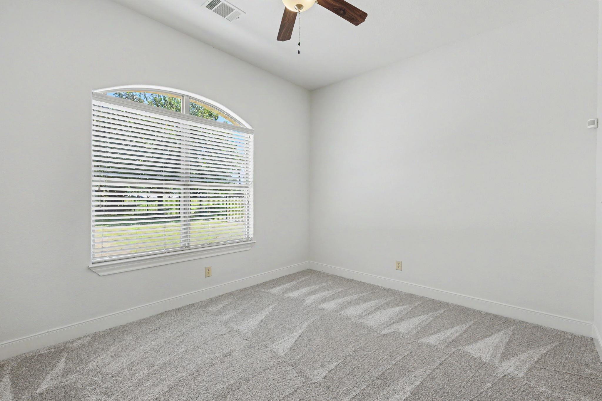 108 Milan CT