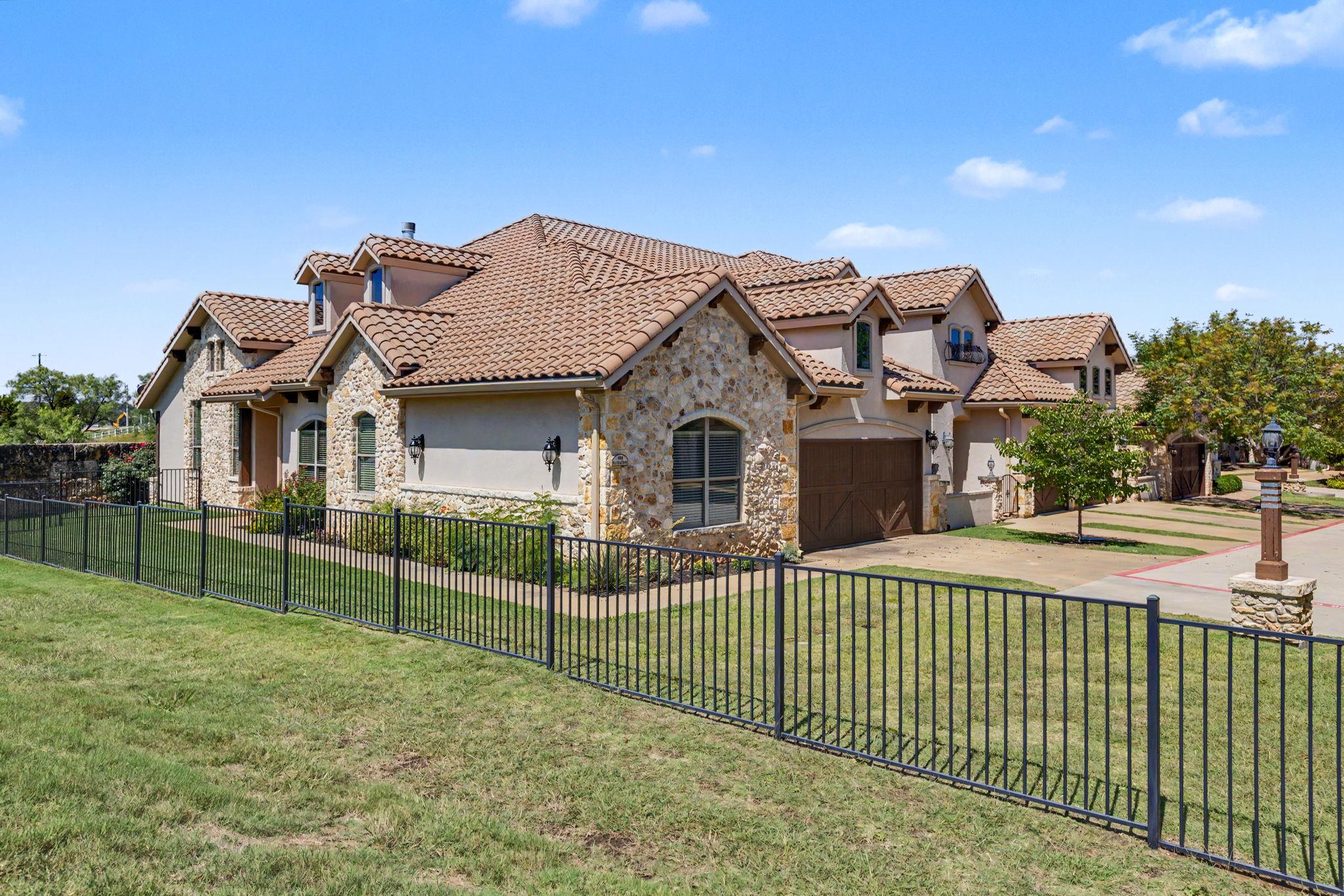 108 Milan CT
