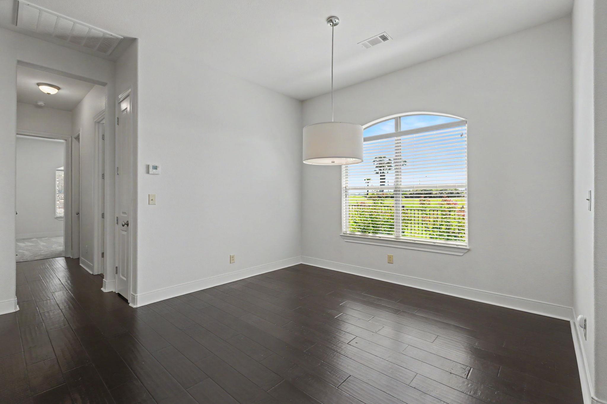 108 Milan CT