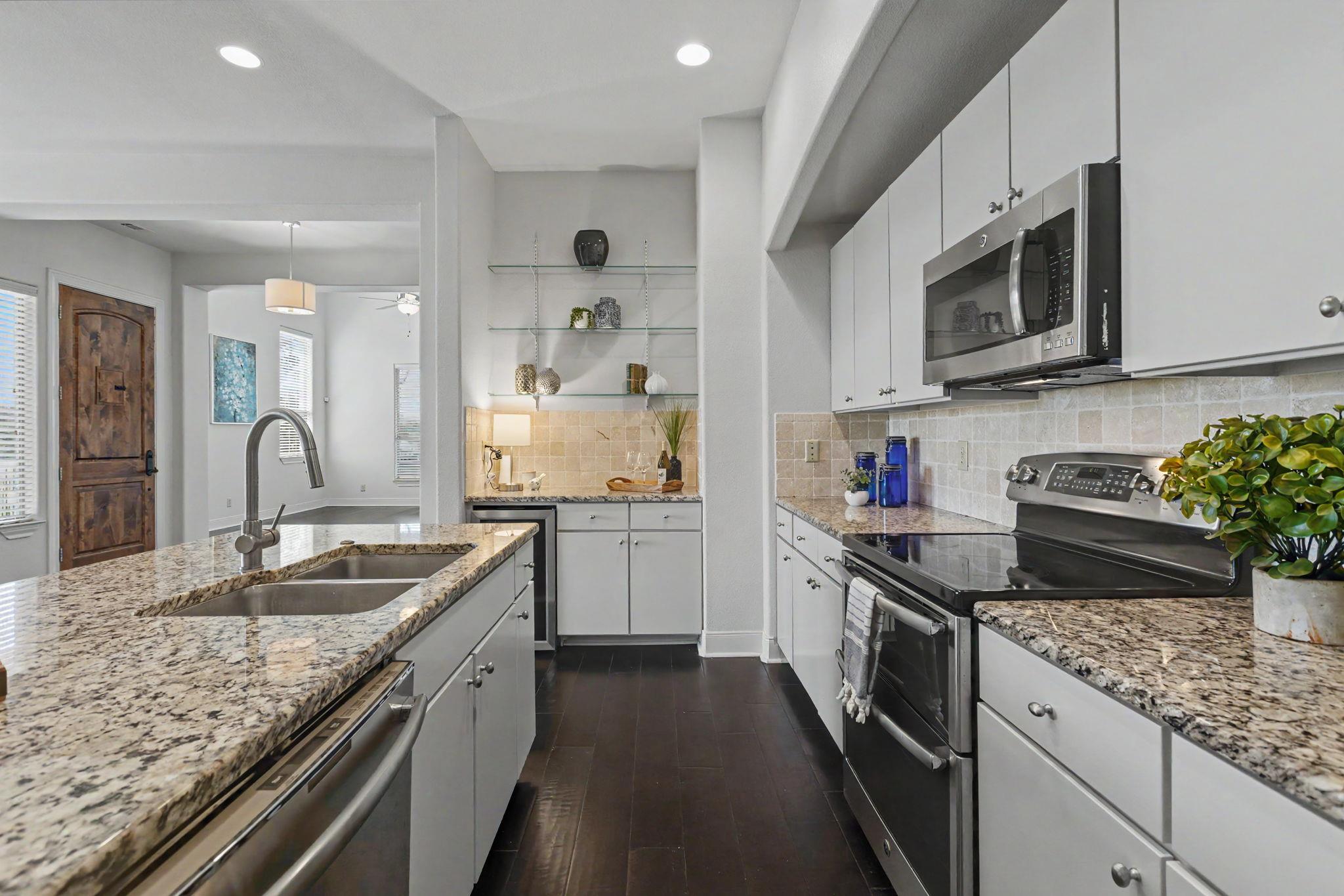 108 Milan CT