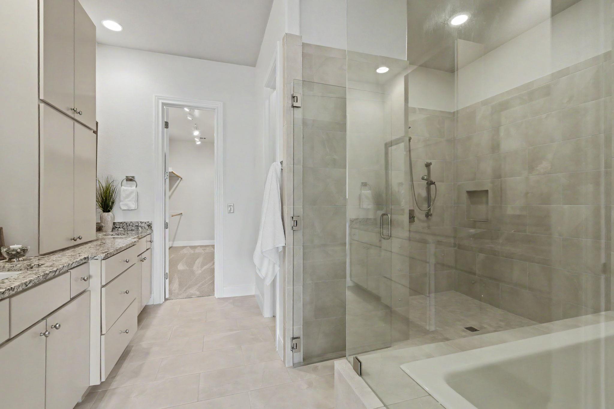 108 Milan CT