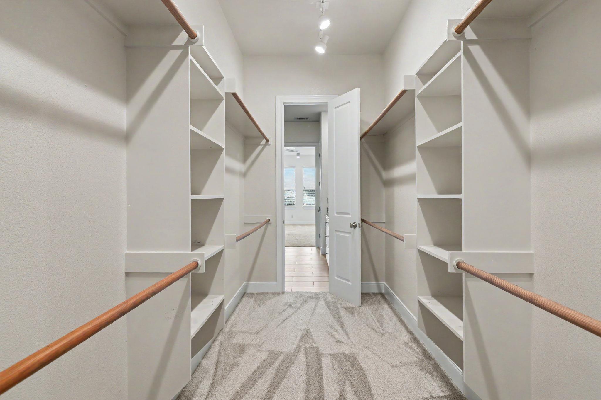 108 Milan CT