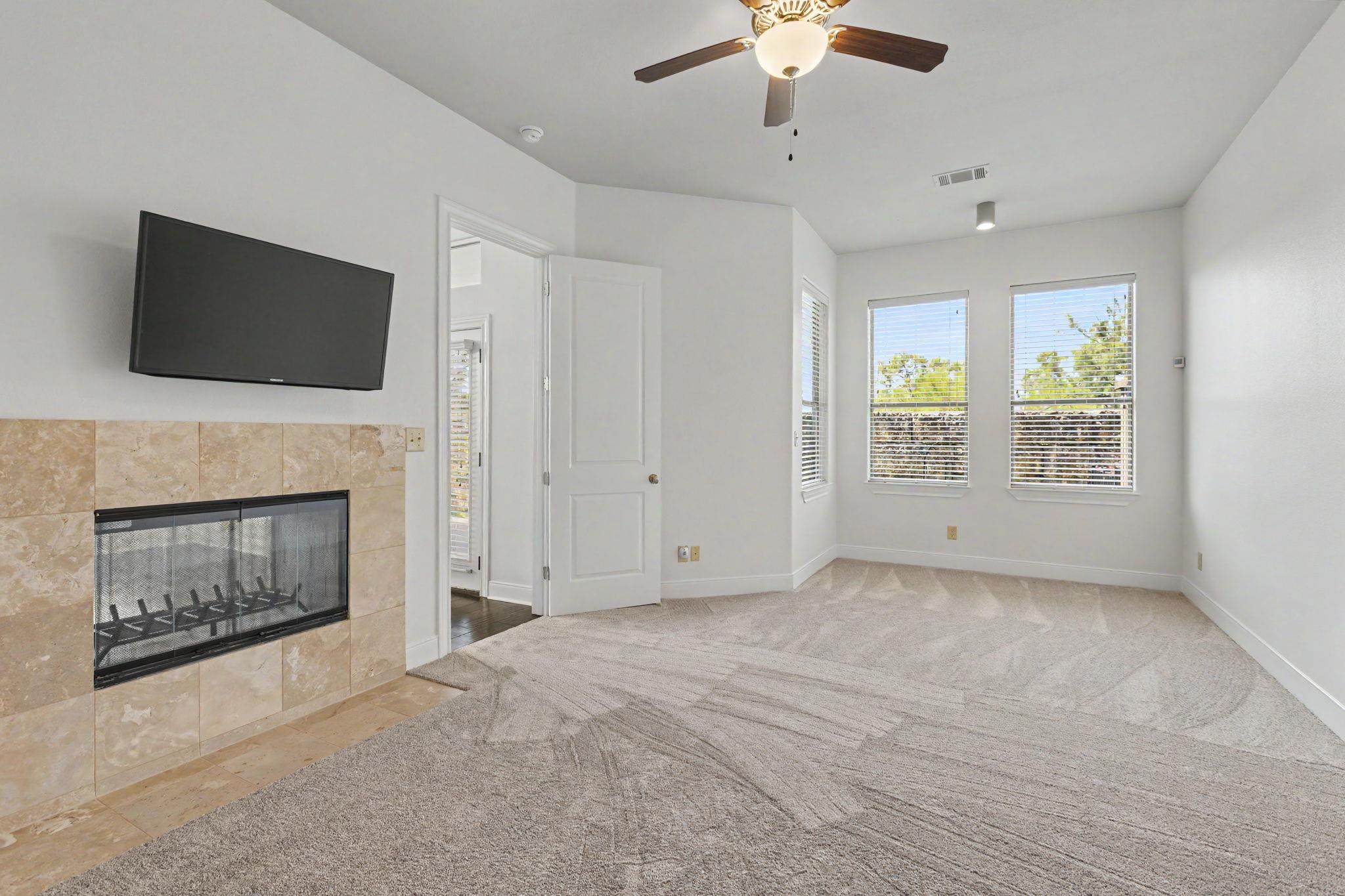 108 Milan CT