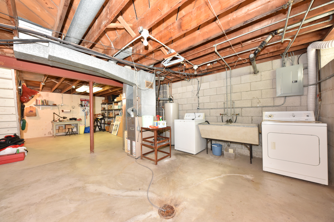 4126 W Cherrywood Ln