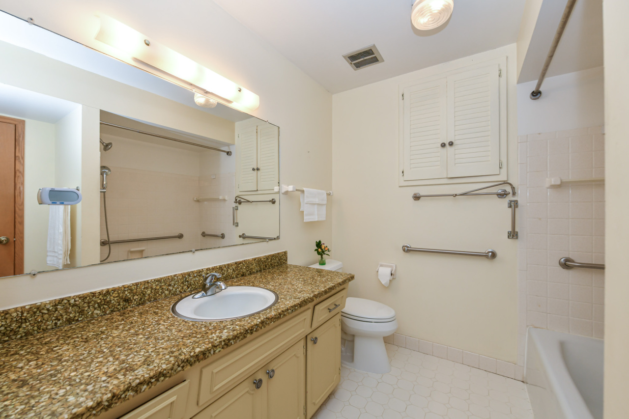 12929 N Colony Dr