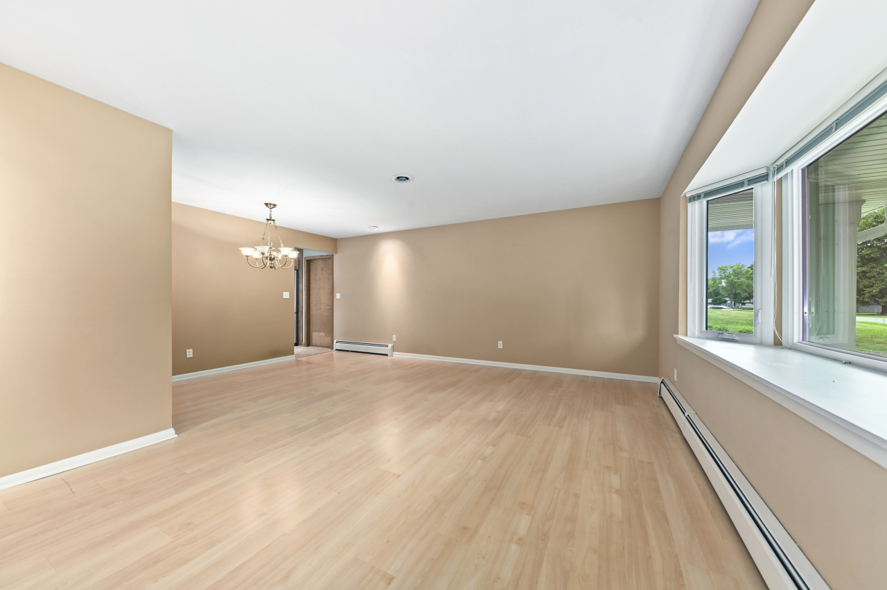 3405 Wilshire Rd